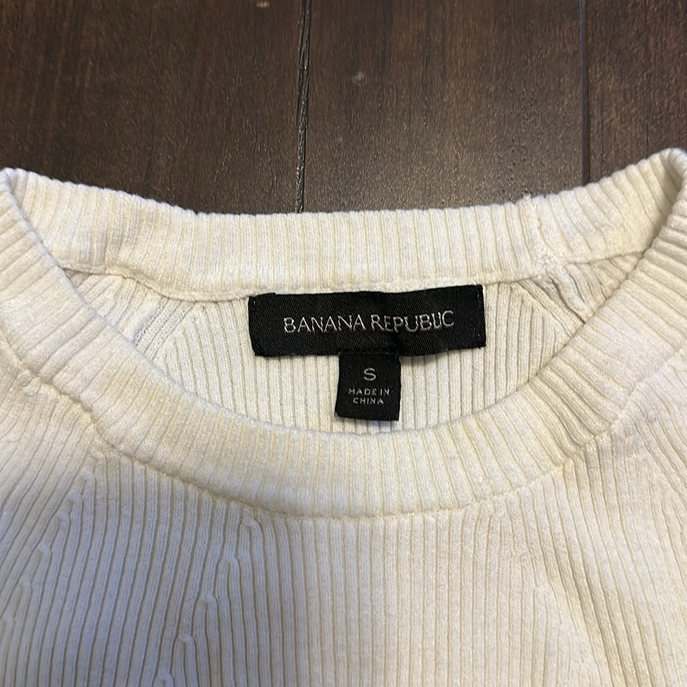 White Tee - Picture 5 of 5